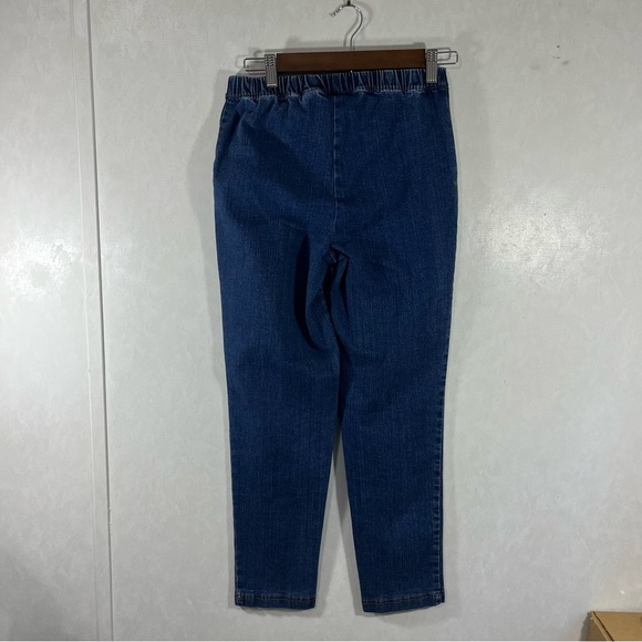 Croft & Barrow Blue Straight Leg Jeans Pull On Stretchy - Picture 2 of 5